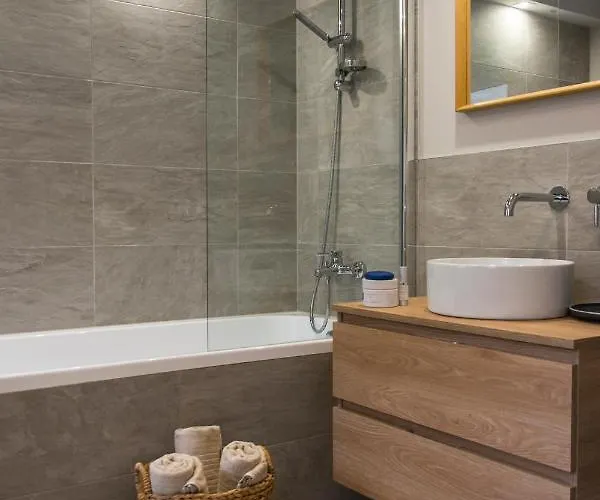 Danubio****2 Bedrooms-be In The Center Of It All!